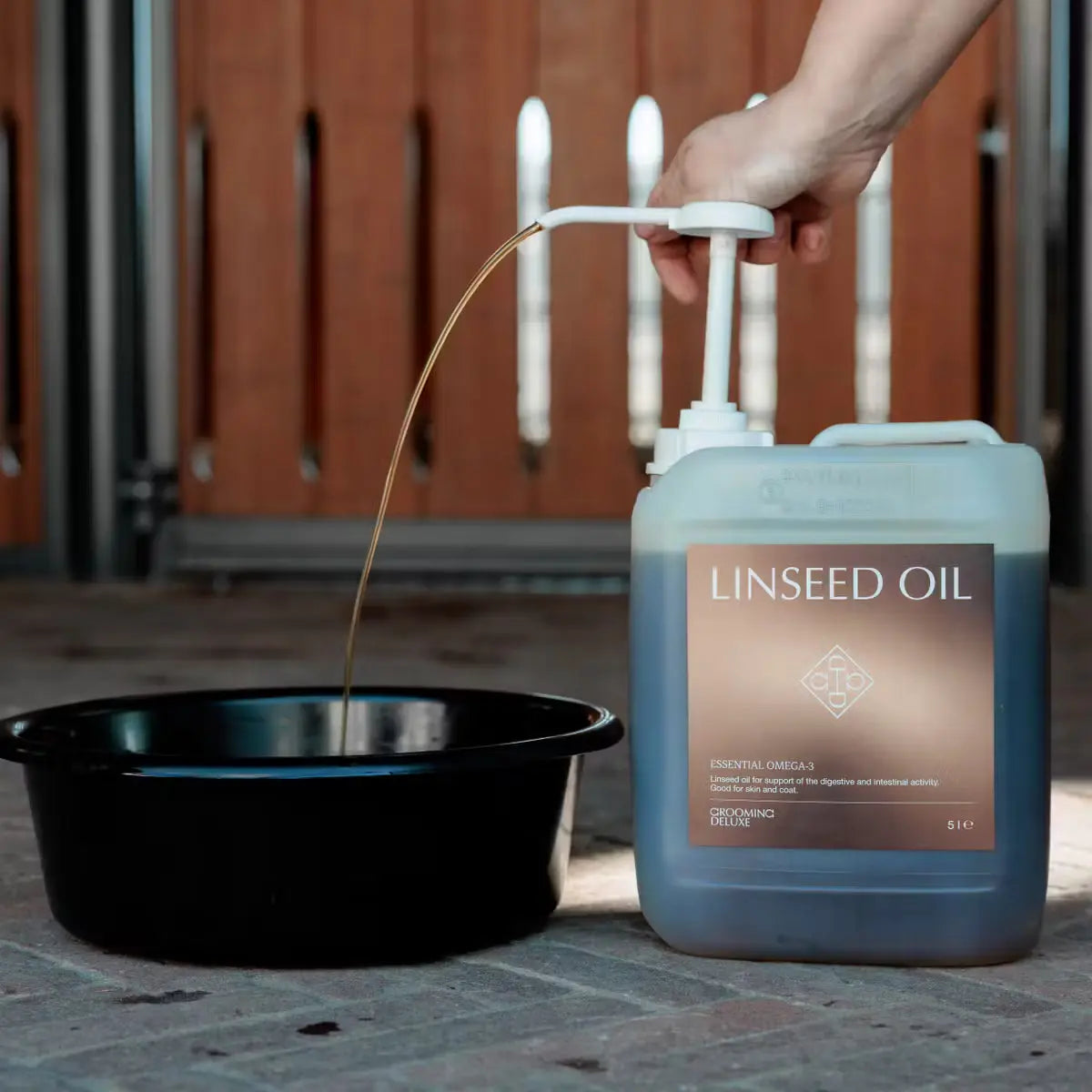 Linseed Oil Grooming Deluxe - Nellas Horsewear